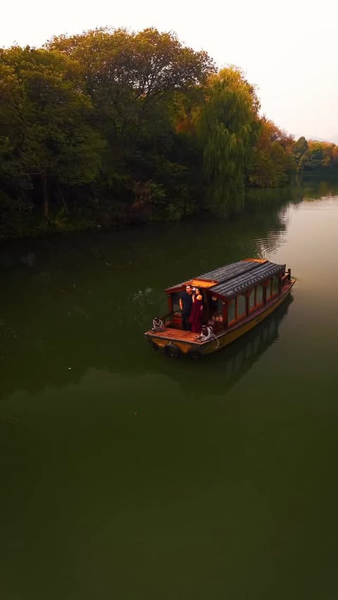 Instagram post by @jeremyaustiin for Four Seasons. Caption reads: A journey through centuries of tradition and....