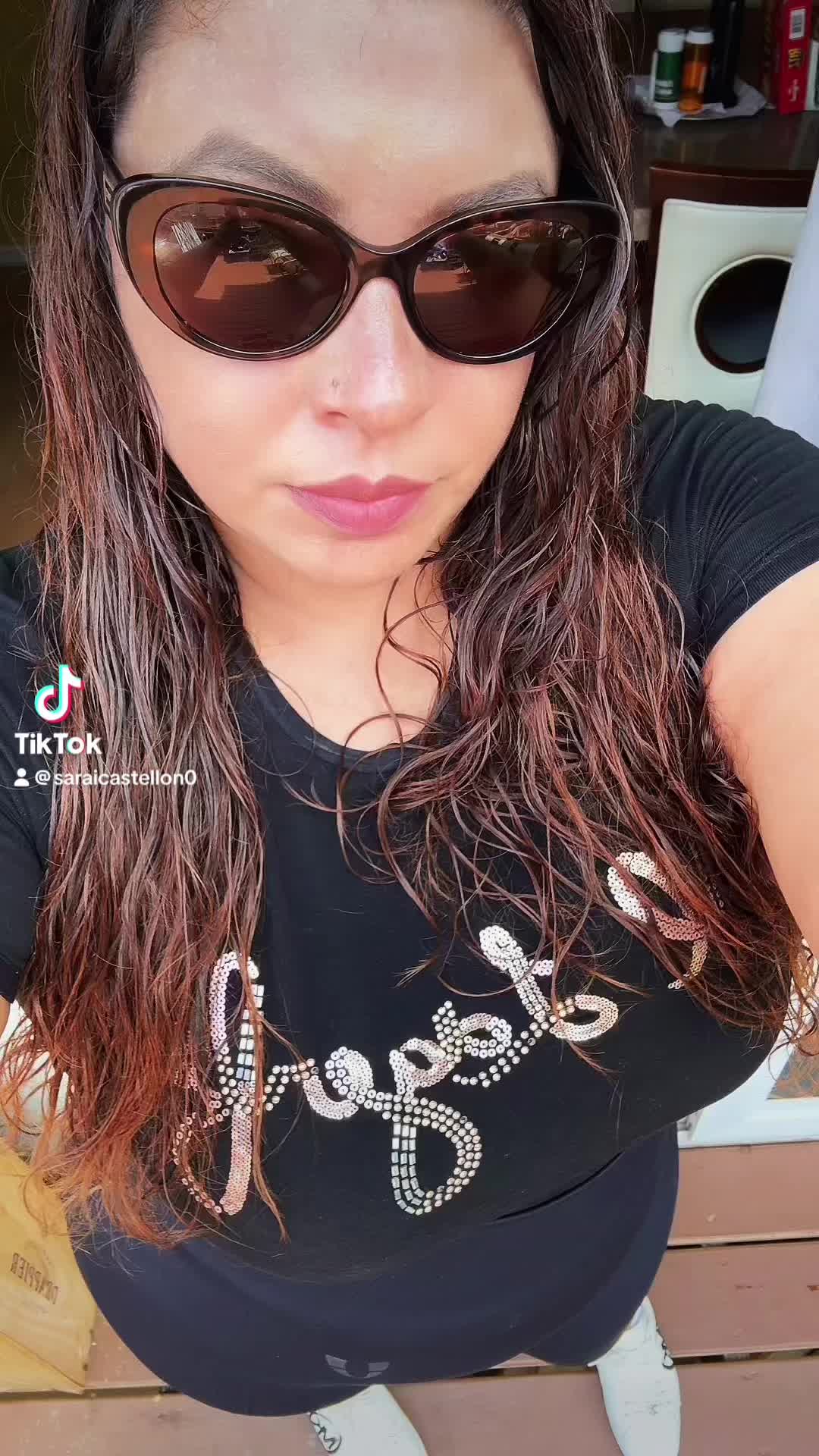 TikTok post by @saraicastellon0 for FIRMABS. Caption reads: FIRMABS Seamless Sculpt Leggings   for women [...].