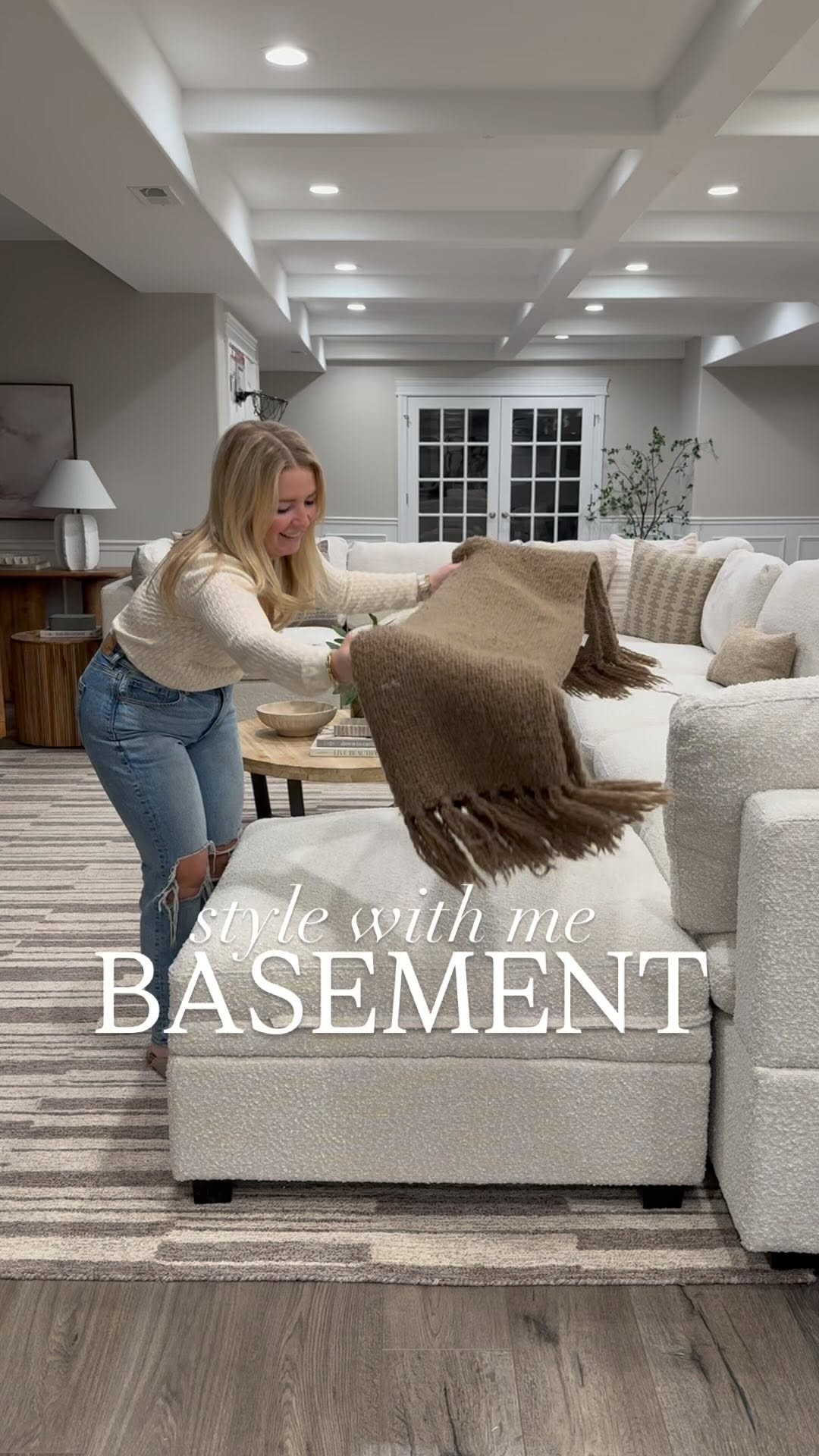 Instagram post by @mrs.vesnatanasic for Albany Park. Caption reads: Comment SECTIONAL and I’ll send 🔗 straight to....