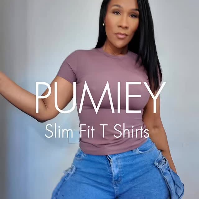 Instagram post by @biancasamonefinds for PUMIEY. Caption reads: Giving stretch, softness, and snatch in one tee....
