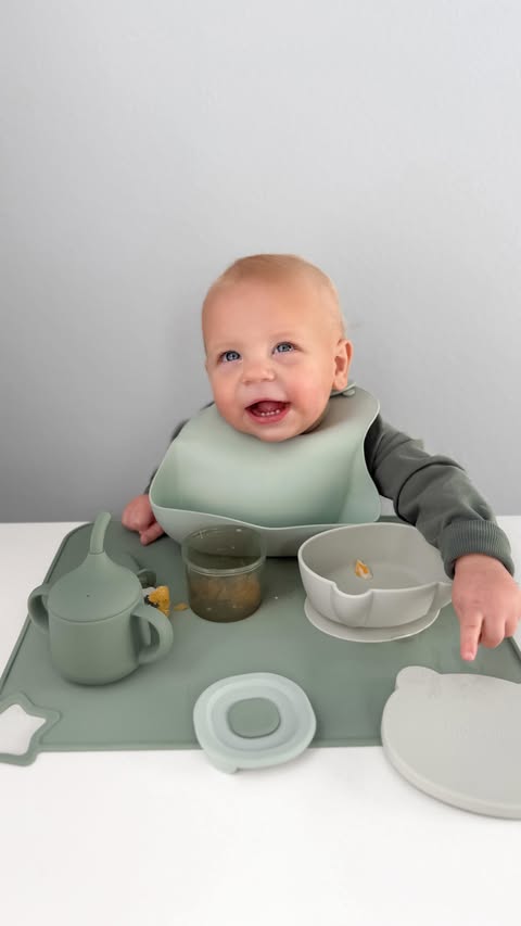 Instagram post by @clendenencrew for Moonkie. Caption reads: The first bites gift set by @moonkie_official is....