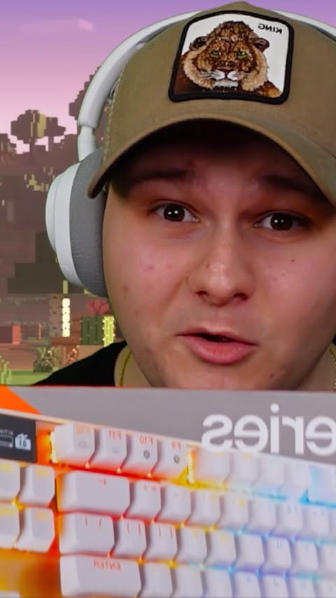 Instagram post by @botobigbro for SteelSeries. Caption reads: [...] din gama PRO? Atunci cred ca SteelSeries....