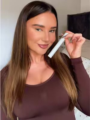 TikTok post by @sophiebakewell for By Boss Babes. Caption reads: Mascara with peptides that strengthens and....