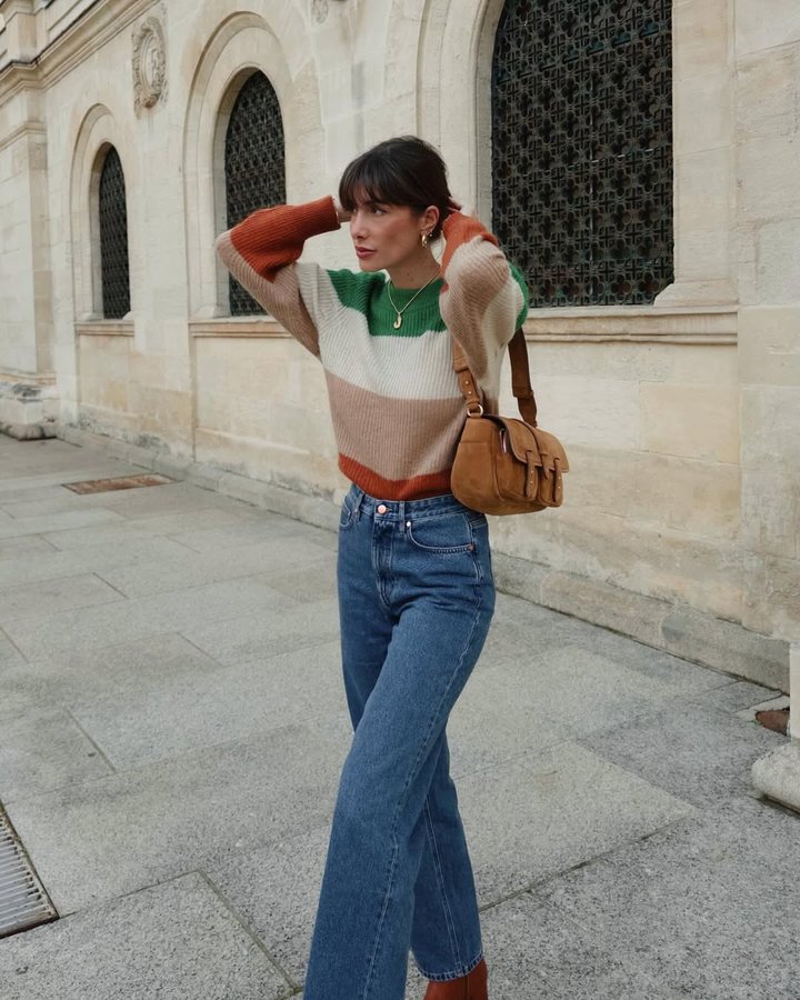 Instagram post by @juliesfi for Petite Mendigote. Caption reads: Styled the new Steve bag @petitemendigote.