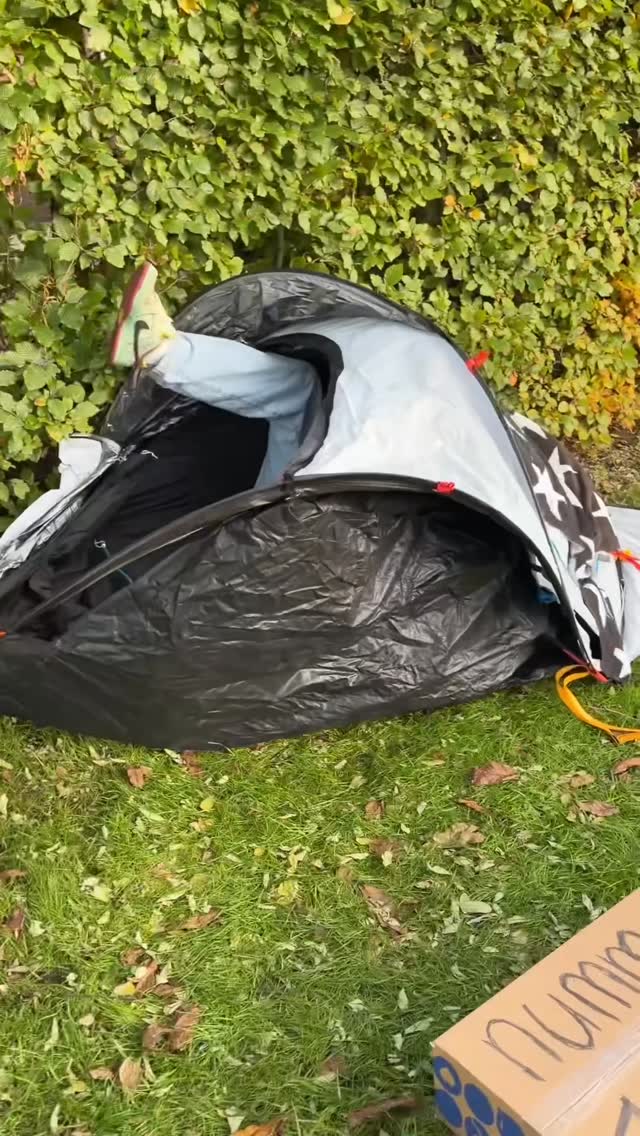 Instagram post by @niek.velner for bol. Caption reads: Ad | Van 20 tot en met 28 november is het @bol....