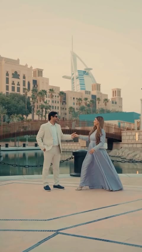 Instagram post by @quratulainarif for Vivo. Caption reads: [...] they begin it. Captured beautifully on my....