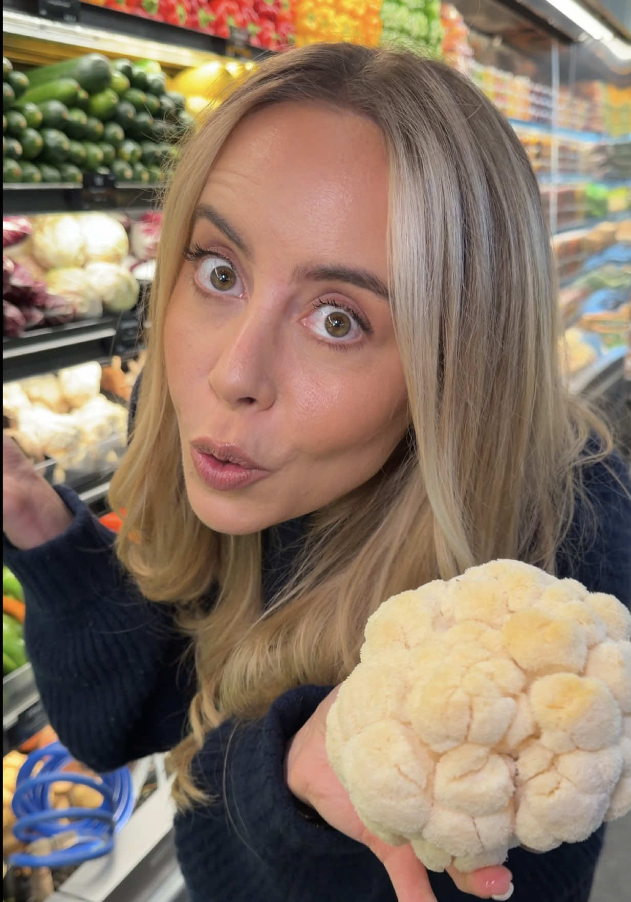 TikTok post by @chefbae for Beyond Meat. Caption reads: [...] celebs in Hollywood. (psst @Beyond Meat is....