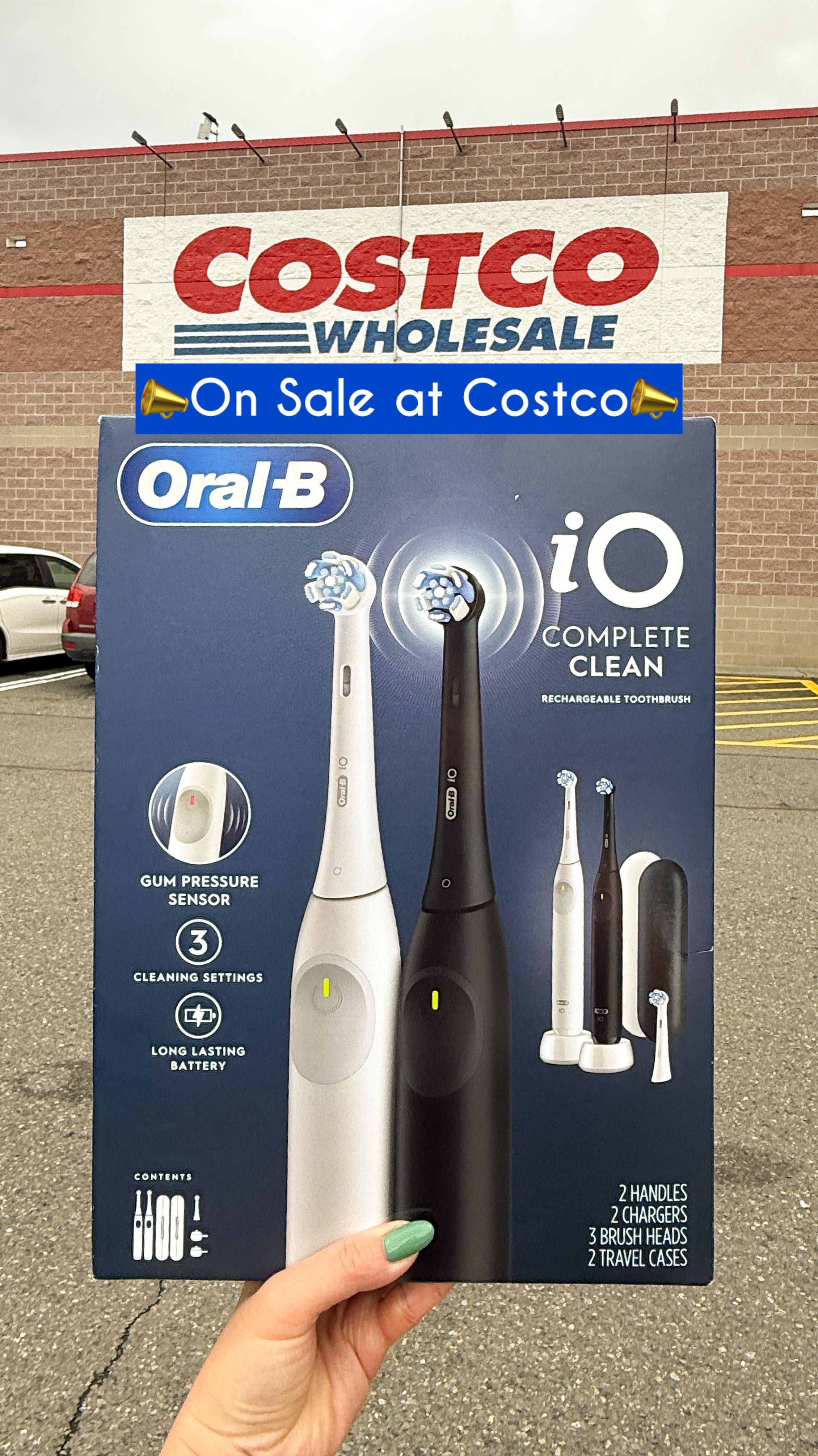 Instagram post by an influencer for Oral-B. Caption reads: #OralBPartner #ad It’s time to switch [...].