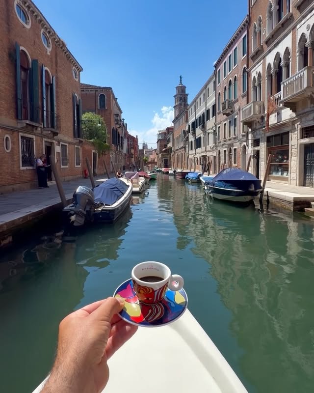 Instagram post by @nicoleo__ for illy. Caption reads: [...] | Two days in Venice discovering the new....