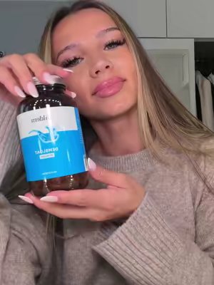 TikTok post by @alinacsw for Oildem. Caption reads: mein absoluter gamechanger 😛 @Oildem #dembloat....