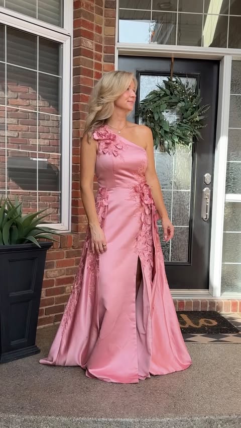 Instagram post by @karlalalton for JJ's House. Caption reads: Do I feel like a princess in this dress? Yes. Yes....