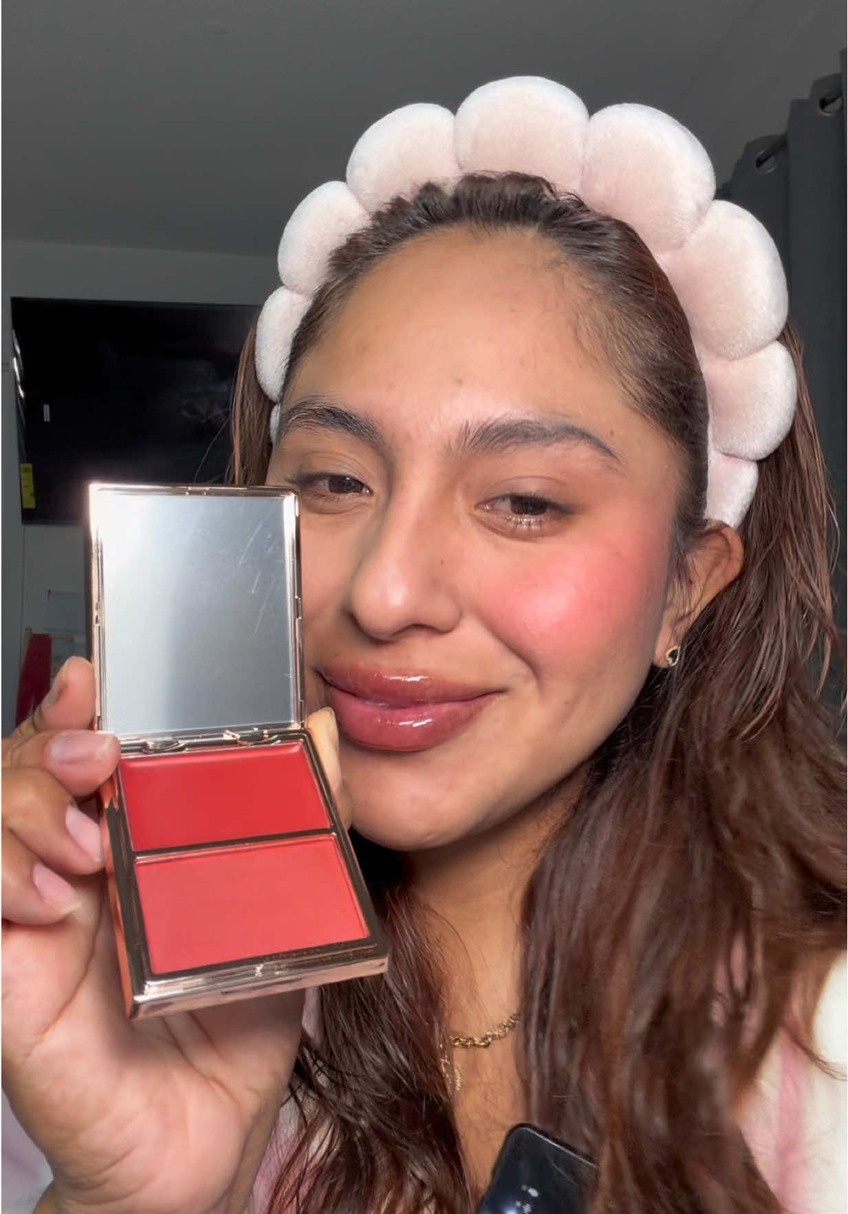 TikTok post by @nancyencaladaoficial for PHOFAY US. Caption reads: [...] up soon! Act fast!!! @PHOFAY Cosmetics....