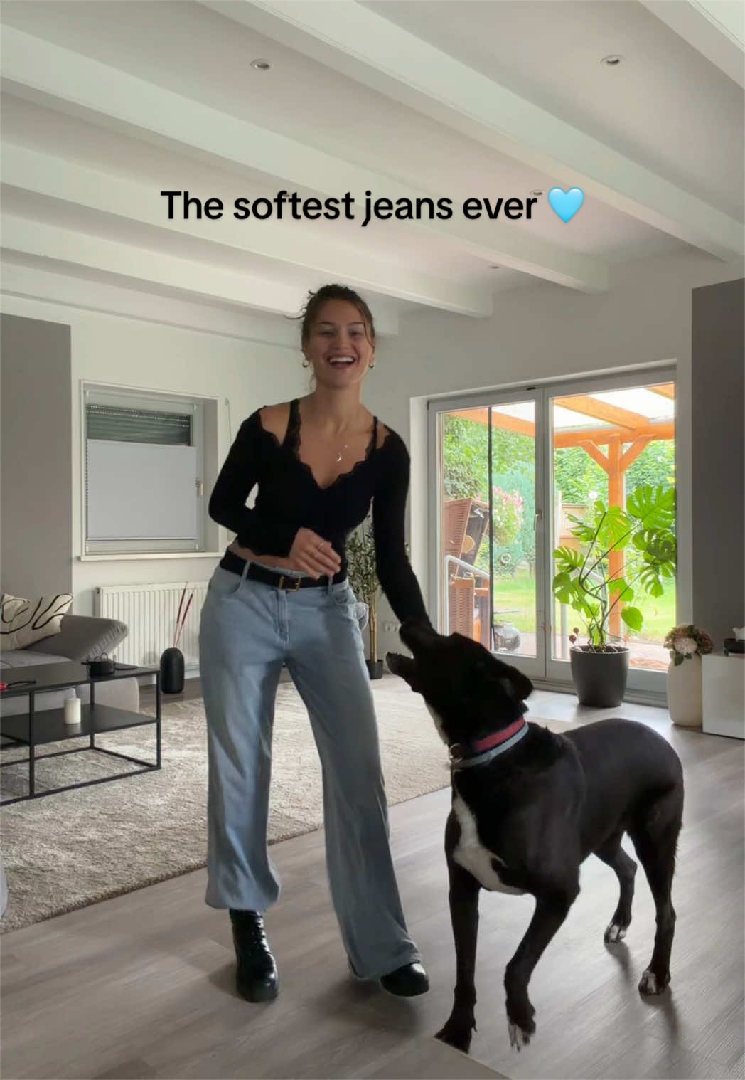 TikTok post by @elifreimann for Halara Damenmode. Caption reads: The softest jeans ever 🩵 @Halara Damenmode....