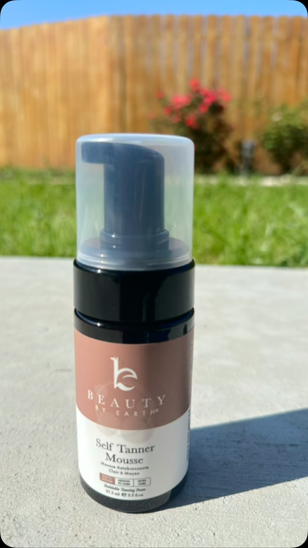 Instagram post by @sblozdill for Beauty By Earth. Caption reads: [...] to apply Glow anytime, anywhere! ✨”....