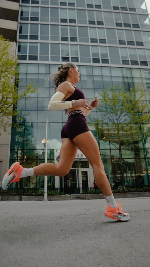 Instagram post by @amira_rajab for Brooks Running. Caption reads: [...] off to London! Can’t wait to race in....