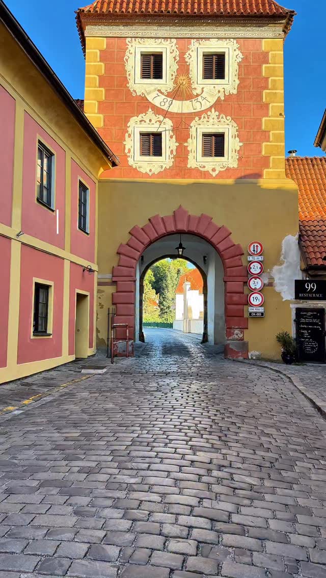 Instagram post by @quenchyouradventure for Kyte Baby. Caption reads: Her wittle wiggle walk.
🥹 
“Once upon a time,....