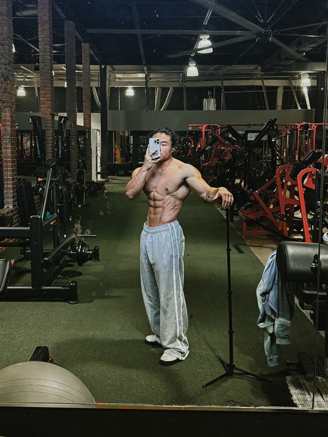 Instagram post by @grantromer for Megafit Meals. Caption reads: Jackie Tren has arrived

Flipped the switch & now....