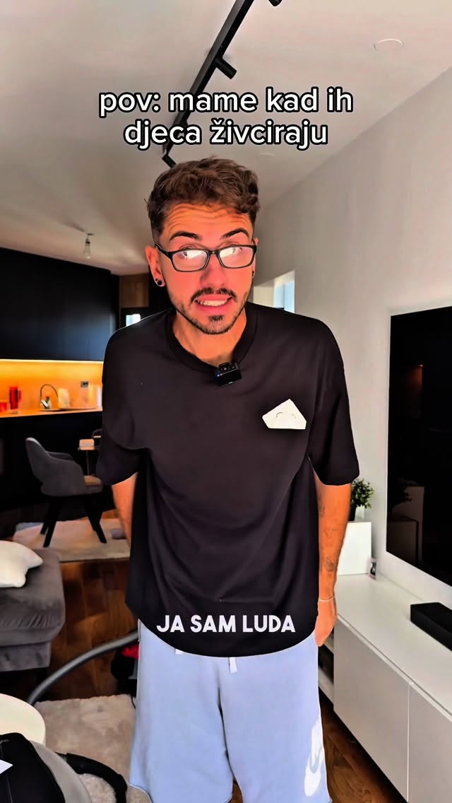 Instagram post by @kojeniko for Electrolux. Caption reads: Mame uvijek polude kad čiste 😂 Nešto se dogodi da....