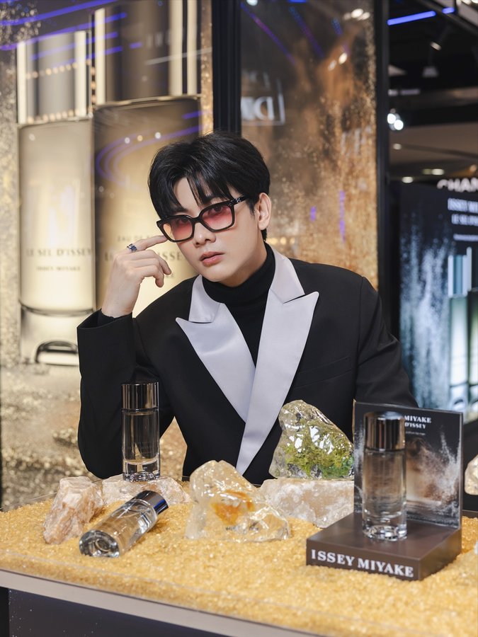 Instagram post by @bonnadol for Issey Miyake Parfums. Caption reads: The new intensity inspired by nature 🌊🪵....