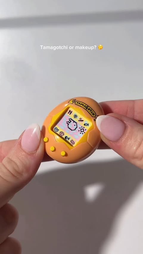 Instagram post by @_cloebeauty for YesStyle. Caption reads: [...]  available at @yesstyle 

#yesstyle....