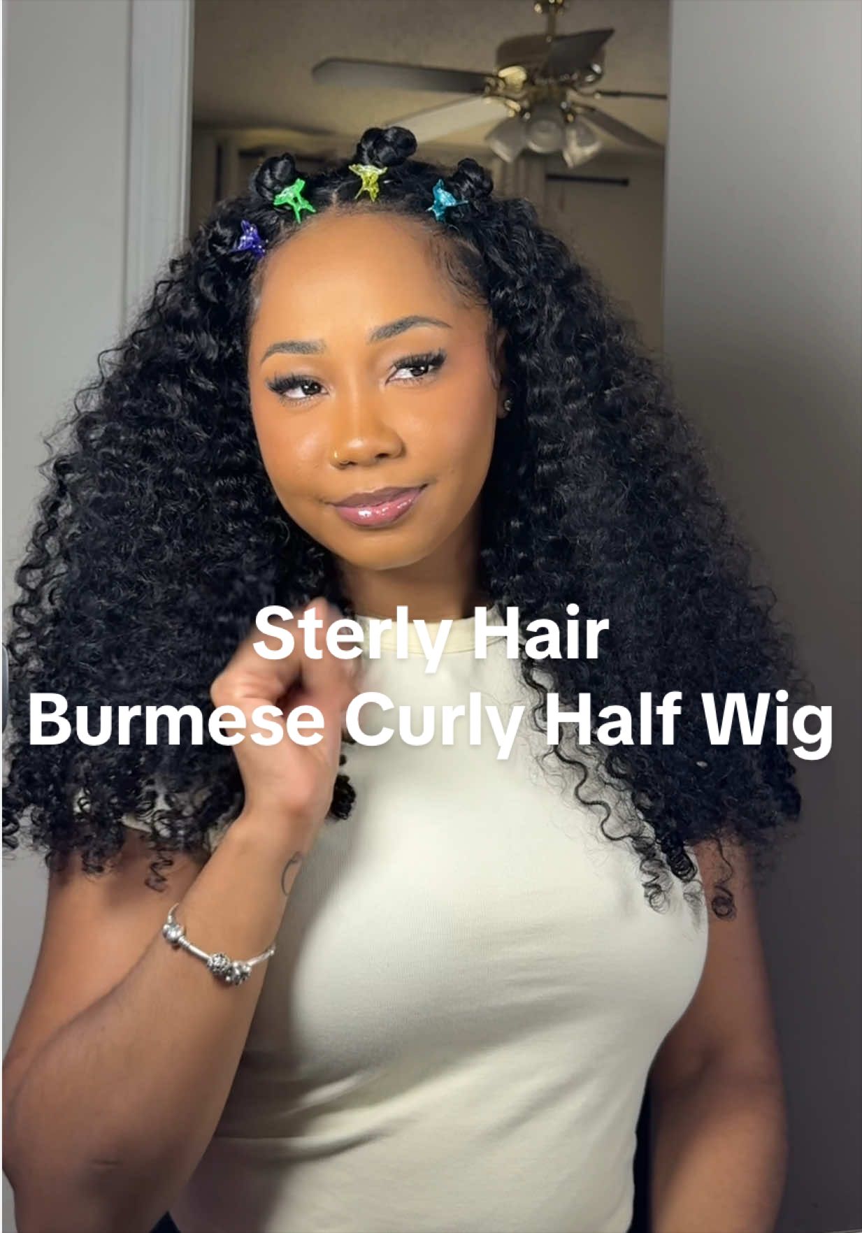 TikTok post by @_sshanz_ for Sterly Hair. Caption reads: [...] one of my favs 🤏🏽 26inch ONLY....