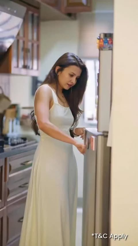 Instagram post by @megha_sidharth for IDFC FIRST Bank. Caption reads: [...] ❄️ Not a hassle anymore. I chose IDFC FIRST....
