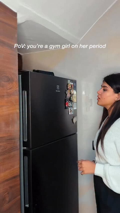 Instagram post by @barbiestobarbells for MuscleBlaze. Caption reads: Period week or not but I still show up for....