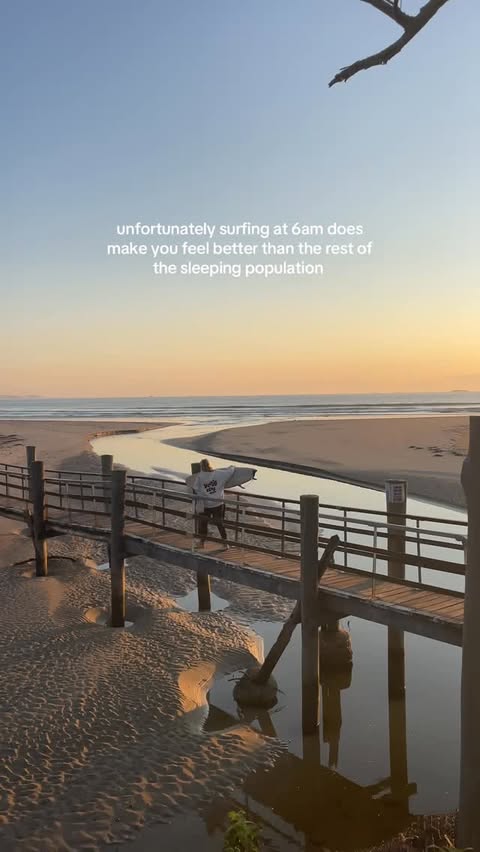 Instagram post by @caro_rsn for Mojosurf. Caption reads: Anzeige | I do love my sleep but the waves and....