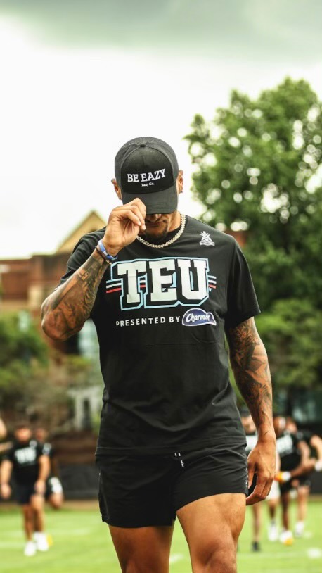 Instagram post by @eazyengram for Dollar General. Caption reads: It’s that time of year again, Tight End U, Year 4!....