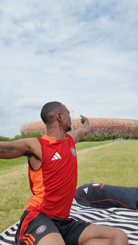 Instagram post by @primo9teen for Vodacom South Africa. Caption reads: The @vodacom Experience is always Extraordinary....