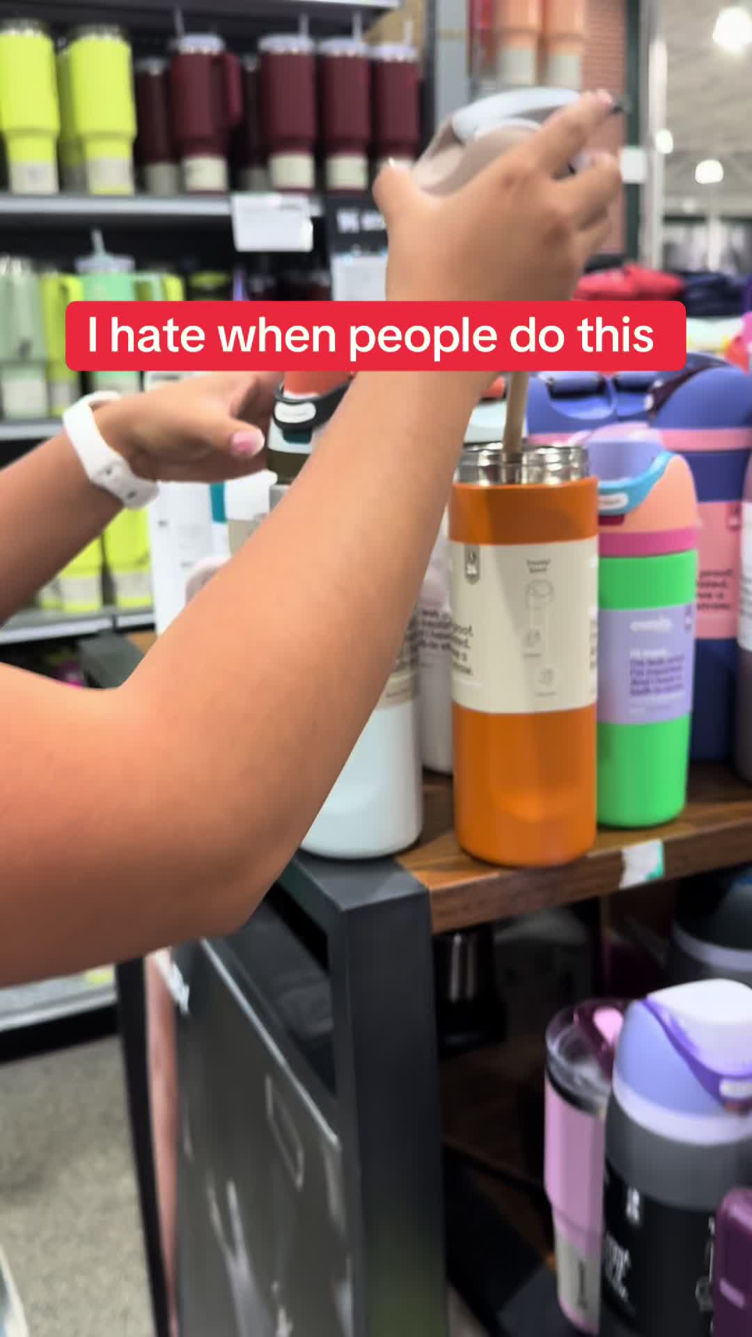 TikTok post by @x9anahi for Owala. Caption reads: @Owala #TikTokShopBackToSchool #spotlightfinds....