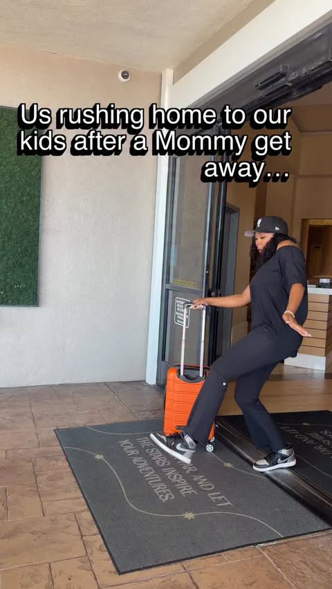 Instagram post by @curlytwinmomma for Fabletics. Caption reads: [...] babies 🤣🤣🤣🤪 Always a vibe in my....