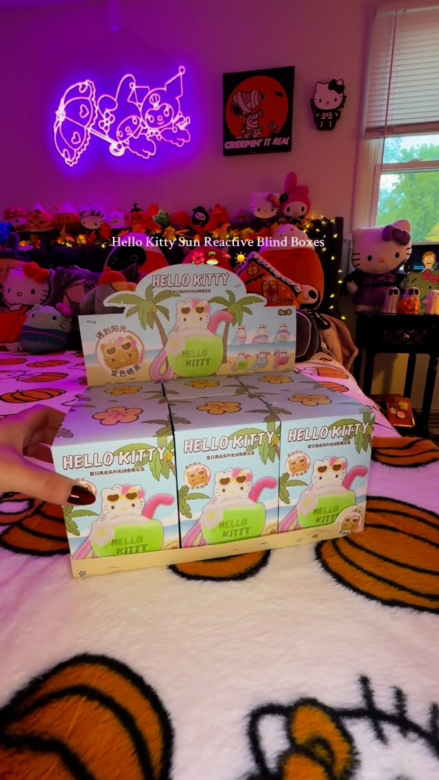 Instagram post by @catscozyhome for Martube Gift. Caption reads: 🌺🦩She tans in the sun😎💗☀️🏖️ My favorites are....