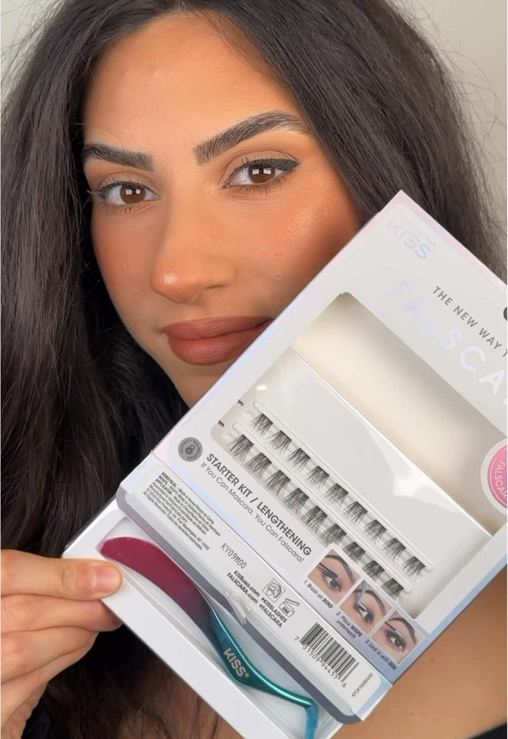 TikTok post by @beautybyminks for Falscara. Caption reads: My favourite lash hack! @Falscara leaves my lashes....