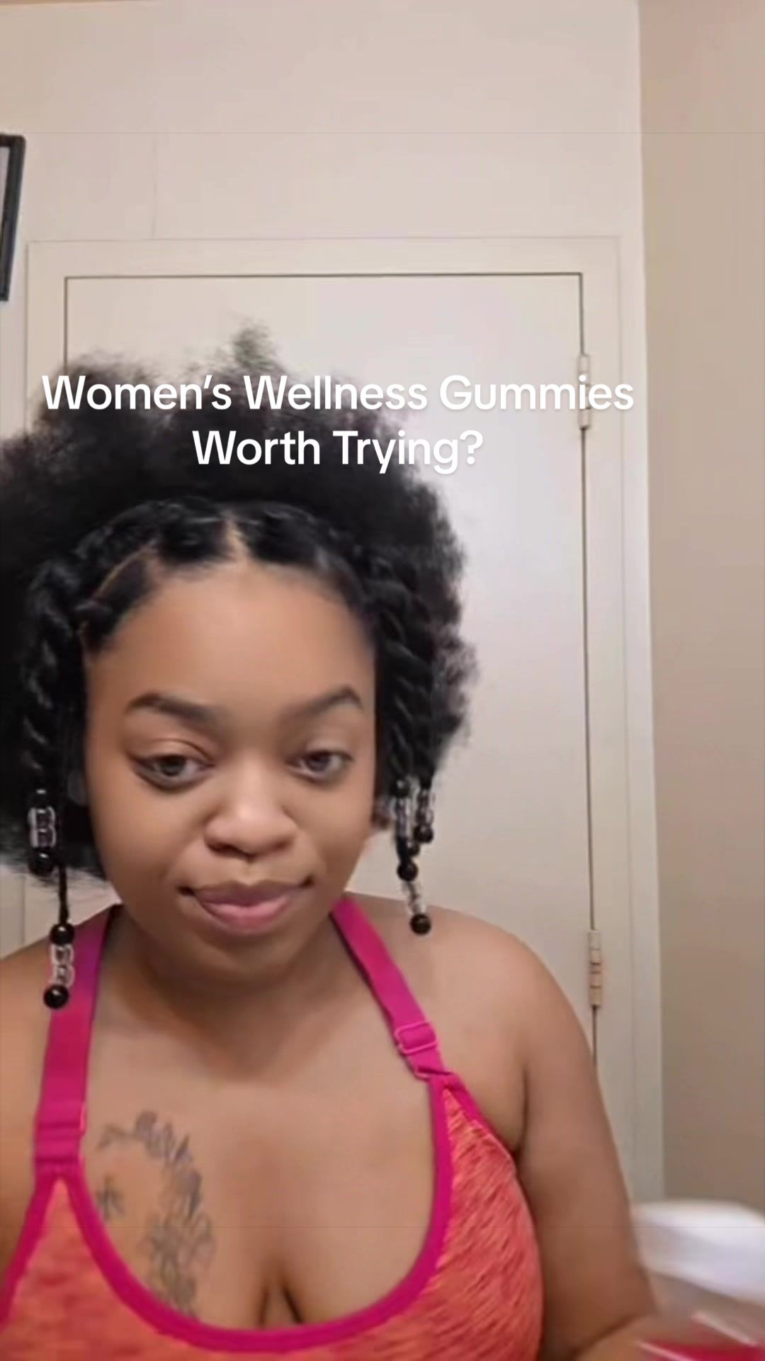 TikTok post by @tinya8888 for Curvy Body. Caption reads: [...] #dailywellness #vitamingummies @Curvy Body....
