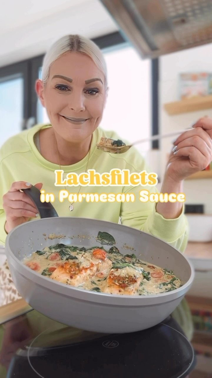 Instagram post by @sandraskochblog for justspices. Caption reads: ⬇️ zum Rezept ⬇️

{Anzeige}

Happy Montag Ihr....