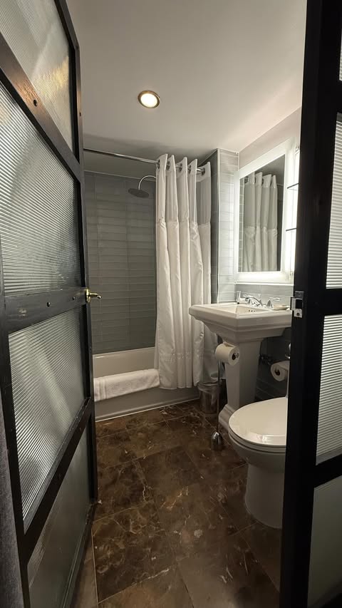 Instagram post by @kenyathomas.nyc for Hyatt. Caption reads: Check-in @gildhall.

With a career in digital....