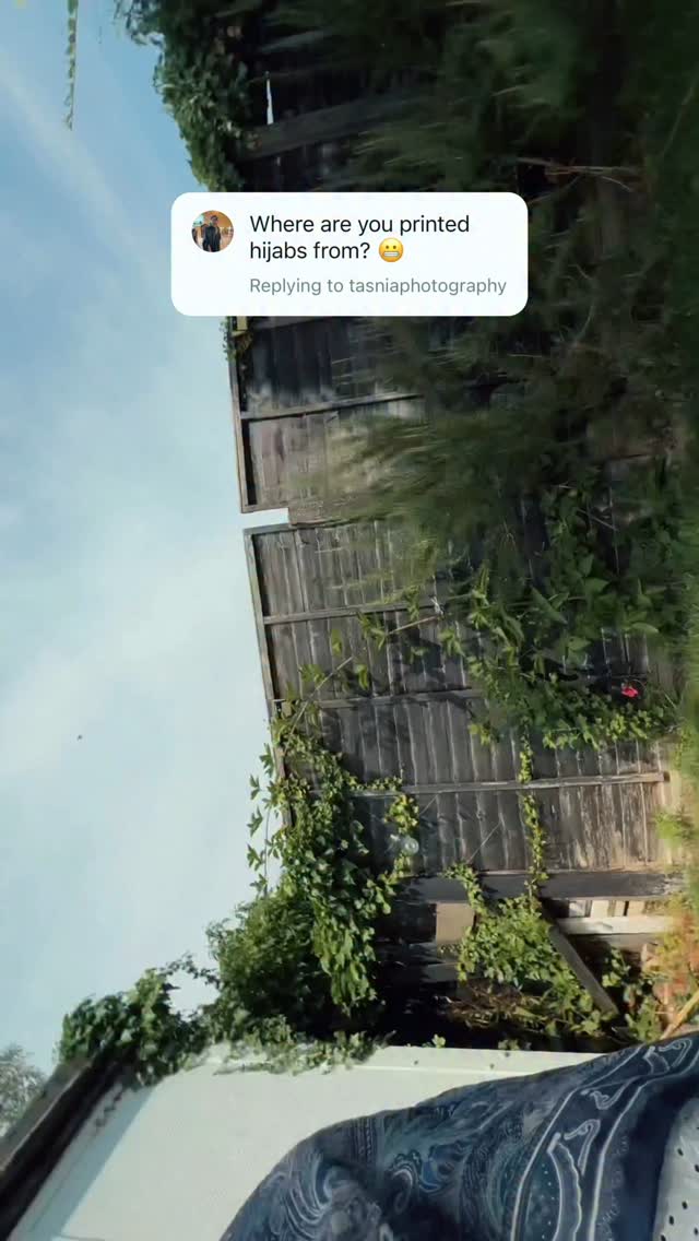 Instagram post by @saphiamoulana for Modanisa. Caption reads: [...] three: @freshscarfs - multi colour 
Hijab....