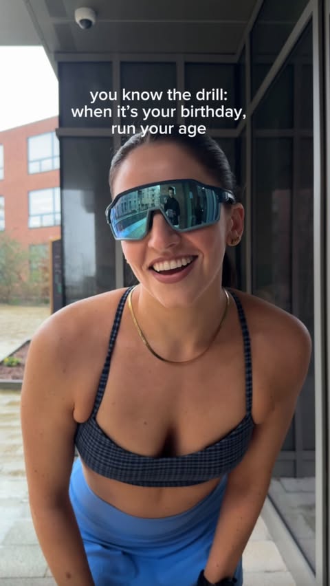 Instagram post by @millypickles for lululemon. Caption reads: [...] really made me lol pps. In head to toe....