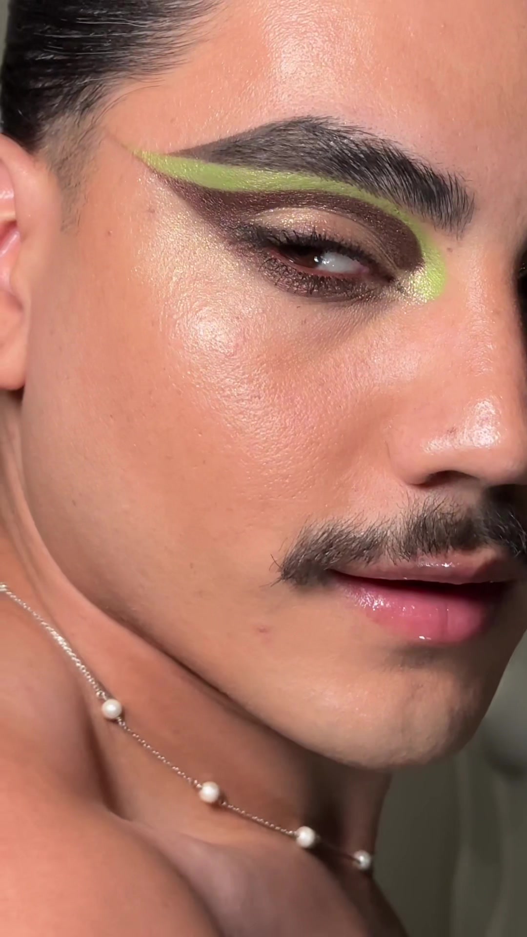 TikTok post by @iamcalida for Freck Beauty. Caption reads: AD @Freck Beauty NEW SHADOW SLIDE LONGWEARING H20....