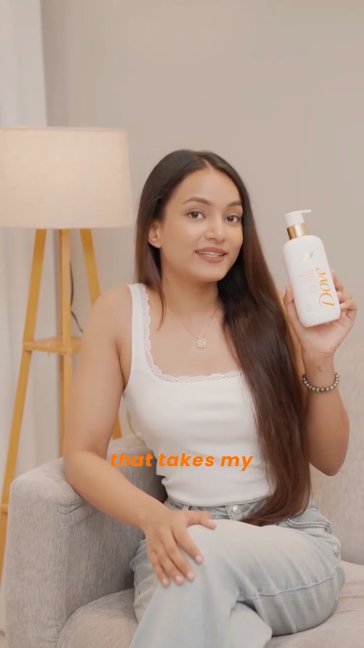 Instagram post by @ikavvyaa for Dove India. Caption reads: Exes and tans — both belong in the past✨ 
Buy now....