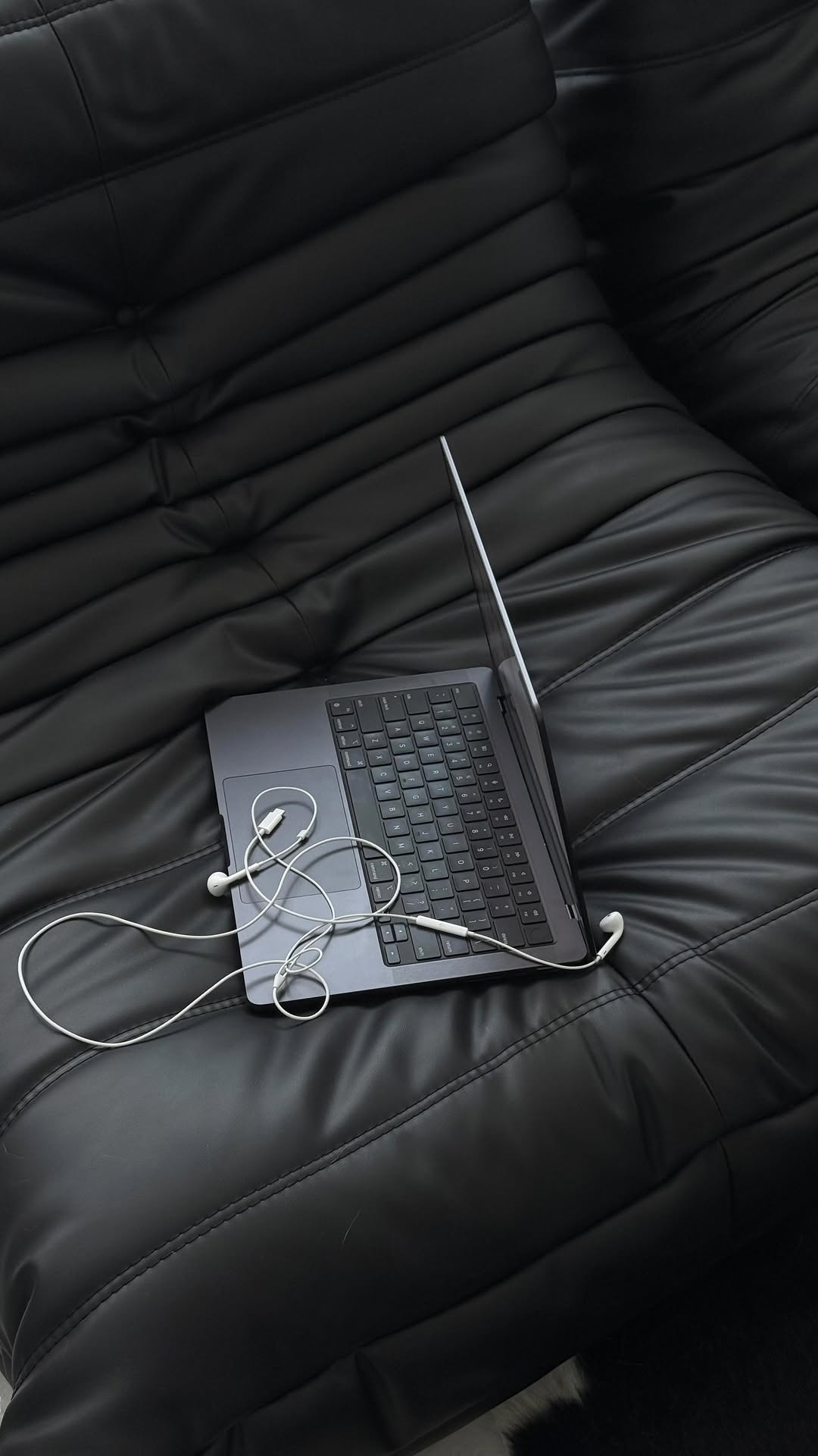 Instagram post by @designbarbiana for Wix Studio. Caption reads: What’s the one thing I heard the most from small....