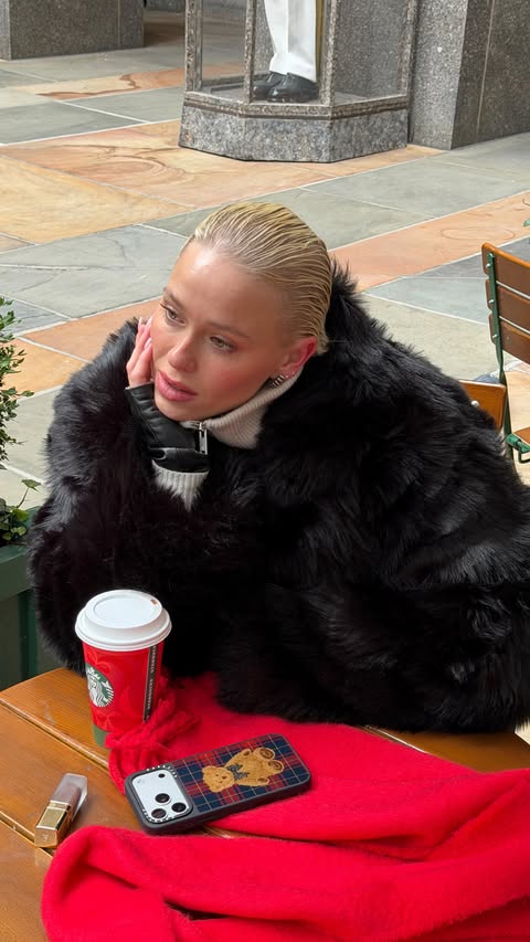 Instagram post by @polonaamy for CASETiFY. Caption reads: The season of magic 🧸 ✨ @casetify 

#christmas....