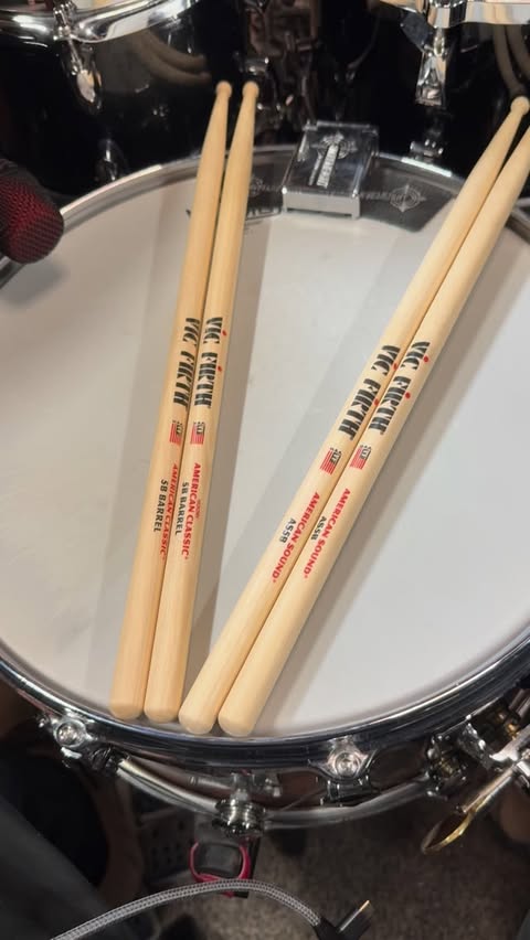 Instagram post by @andwele_simons for Vic Firth. Caption reads: @vicfirth Review 
American Classic - 5B Barrel....