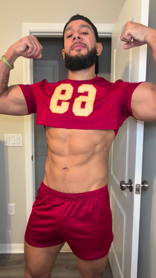 Instagram post by @joseghm for Ciciful. Caption reads: “Trick? Treat? Or maybe both 👻 #spooky #halloween....