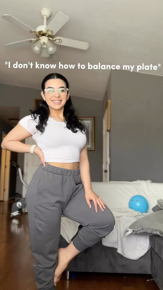 Instagram post by @jnssy for TRIFECTA. Caption reads: [...] Healthy, & Balanced 🤌🏻 Fueled by @trifecta....