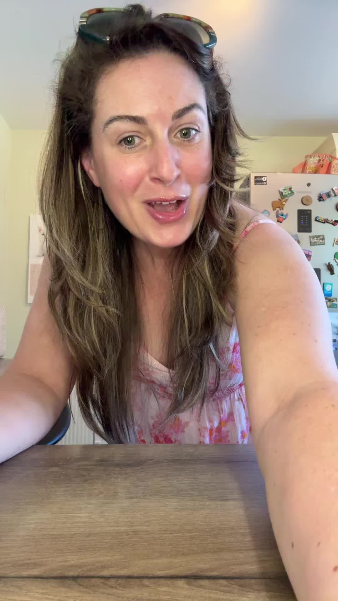 TikTok post by @thissinglemamaofficial for Give Me Cosmetics. Caption reads: [...] the Bundle! 🤩 #beautybox #givemecosmetics....