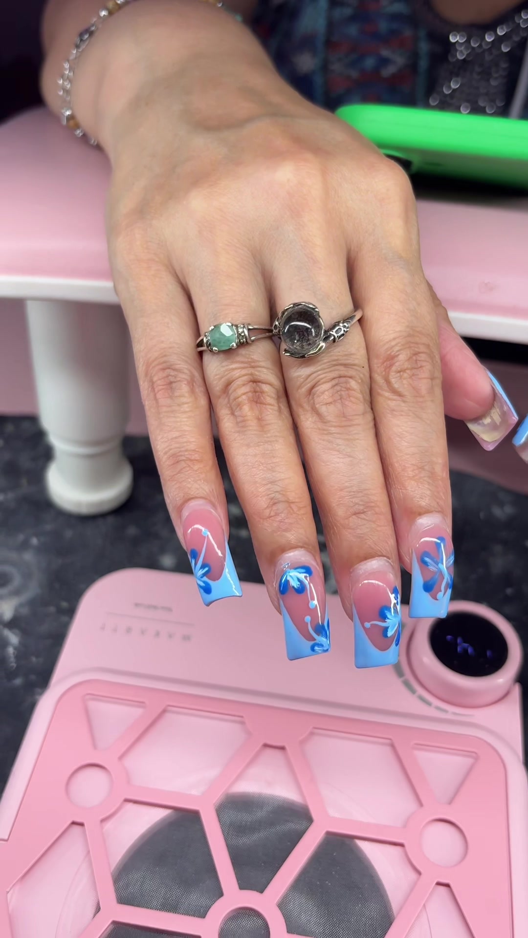 TikTok post by @ceomiabia for AILLSA. Caption reads: Retention using @AILLSA Prime Prep Duo 🤩🤩🤩🤩....