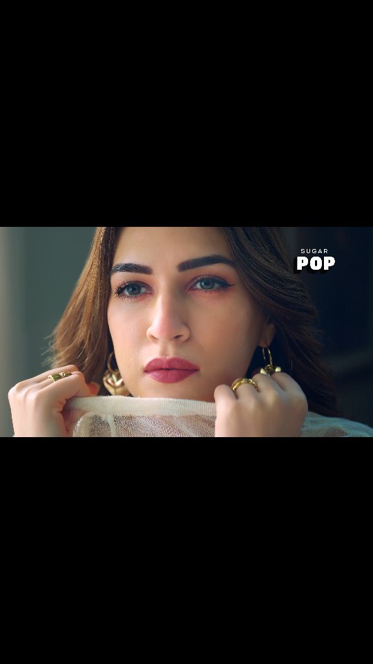 Instagram post by @kritisanon for Sugar Pop. Caption reads: My hunt for the perfect lipstick ends here!....