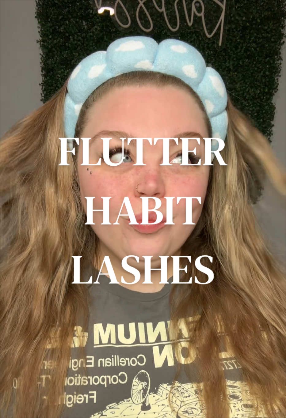 TikTok post by @thekarissajones for FlutterHabit. Caption reads: @flutterhabit 👀✨🖤 #lashes #eyelashextensions....